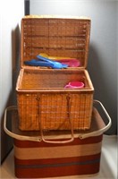 Picnic Baskets w/ and w/out  Plasticware