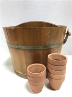 Divided wood bucket & mini terra cotta pots