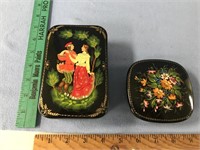 Lot of 2 Russian metal lacquer boxes, flowers, cou