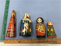Lot of 4 Russian dolls           (h 89)