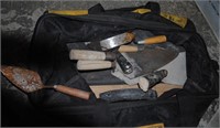 dewalt bag w/masonry tools