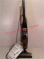 Hoover quick broom light use vacuum