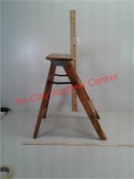 Wood 2 step ladder