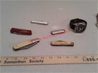 Lot of watches and pocket knives