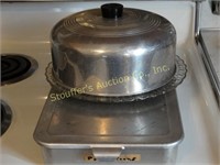 Aluminum 9x13 cake pan w/ lid & glass cake server