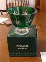 Marquis by Waterford green glass pedestal 5" x 7"