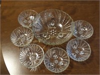 Footed glass serving bowl 8.5" x 3" w/ 6 matching