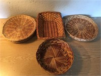 LOT of Flat Baskets