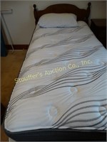 Twin bed: serta mattress and box spring