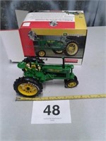 JOHN DEERE MODEL B TRACTOR