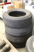 Set of Fuzion tires