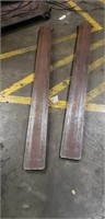 Pair metal fork truck extensions