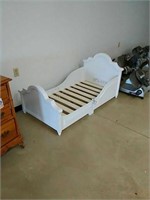 White toddler bed