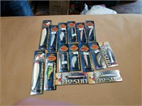 15 Various fishing baits; Challenger & HY-sun