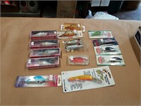 15 Various fishing baits: Rapala and others