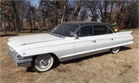 1961 CADILLAC DEVILLE