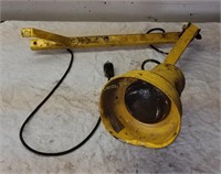 Hanging Dock Light With Movable Arm, Works