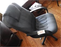 Lot # 1005 Contemporary office chair