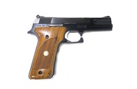Smith & Wesson Model 422 Target .22 LR semi-auto,