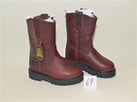 pair of Dan Post Briar Oily Pull On Boots