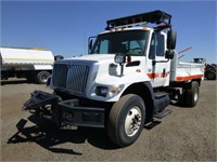 2006 International 7400 S/A Dump Truck