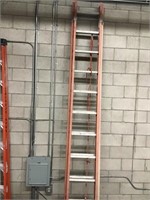 14 ft Ladder with Extension