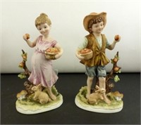 * Pair of Vintage Lefton China Figurines