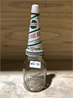 Genuine embossed Castrol quart oil bottle & top
