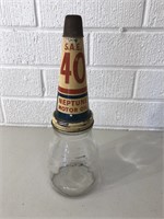 Neptune SAE 40 tin top & genuine pint oil bottle