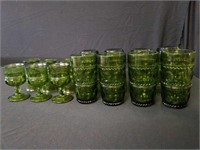 14 piece Indiana Glass kings Crown Green glasses