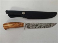 440 stainless knife with sheath