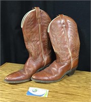 Cowboy boots, Size 10C