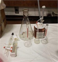 Group of Lab Testing Supplies- Pyrex Beakers &