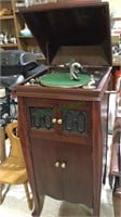 Antique independent talking machine phonograph