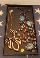 Tray of Assorted Jewelery