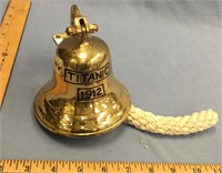 Solid brass bell "Titanic 1912"        (i52)