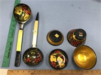 Lot of Russian lacquer ware 4 bowls and 2 large se