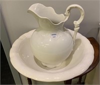 Water pitcher & basin