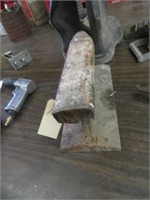 HOME MADE ANVIL
