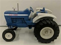 Ford 8000 by Ertl 1/12