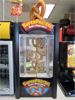 Super Pretzel Display Case: Model 2000