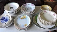 Antique & Vintage Plates & Bowls