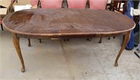 Vintage Wooden Table with (6) Neat Ornate Chairs