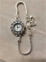 Beautiful Crystal Stone Flower Bracelet- New-
