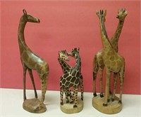 3 Handcarved Giraffes Made In Kenya 1 Is Missing