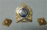 Police Badge & Pins From Town Of Dieppe