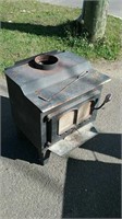 Wood Stove With Glass Inserts In Doors