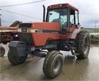 CASE IH 7110 Tractor, 2wd