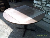 Square or Round Dining Table With Glass Top