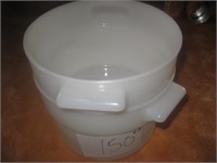 Lot of 2 Plastic Food Containers